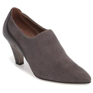 Donald J PLINER Tyra Ankle Bootie gray